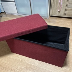 収納出来るベンチボックスの画像
