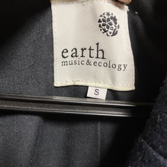 earth、pコートの画像