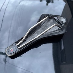 Fizik フィジーク ARIONE R3 アリオネ サドル カーボン ジャンクの画像