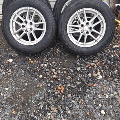 スタットレタイヤの画像