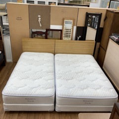 💚ベッドフェア開催 期間限定の特別価格！💚 S166 大塚家具 REGALIA KINGSDOWN セミダブル＆シングルベッドセット 高級 幅98+122cm USEDの画像