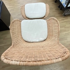 【ドリーム川西店御来店限定】☆ジモティー見たよ♪割引☆ 開催中！IKEA/FRYKSAS/チェア&オットマン　【99560000033092】の画像