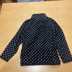 110サイズ・フリースパーカー(ドット柄)の画像