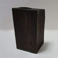 木目の一輪挿しの画像