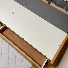 シングルベッド　引き出しつきの画像