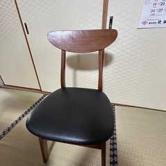 ダイニングテーブル５点セットの画像