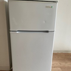 2018年式　冷蔵庫　90Lの画像