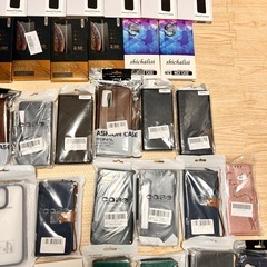 スマホ　スマホケース　ガラスフィルム　まとめ売り　60個　シュピゲンあり！　お小遣い稼ぎにどうでしょうか？の画像