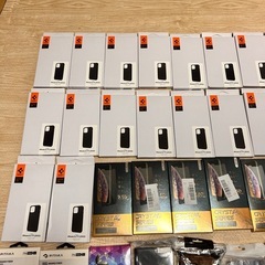 スマホ　スマホケース　ガラスフィルム　まとめ売り　60個　シュピゲンあり！　お小遣い稼ぎにどうでしょうか？の画像
