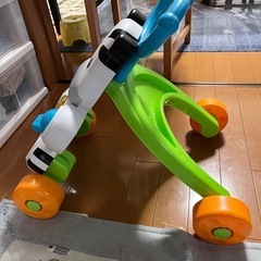 フィッシャープライス(fisher price) おして! しまうまくんのバイリンガル・ウォーカーの画像