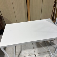 パソコンデスク　ラック付きの画像