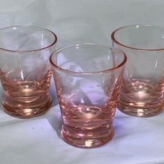 昭和レトロ食器　花のような切子が入った大正から昭和初期のショットグラス(おちょこ) 気泡 お猪口　の新品デッドストック12個セットの画像