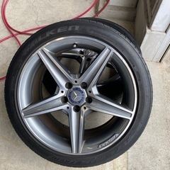 メルセデスベンツAMGホイールタイヤセットの画像