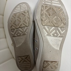 converse×earth music &ecology グレージュ　スニーカーの画像