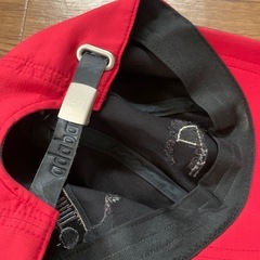 アダバット　帽子の画像