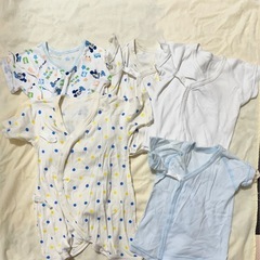 短肌着・コンビ肌着 新生児用の5枚セットと、短肌着4枚セットをまとめての画像
