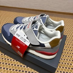 新品 22.5cm New Balance YV996RN3 キッズスニーカーの画像