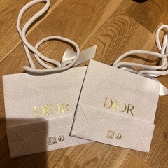 DIOR ディオール　ミニサイズ紙袋2枚の画像
