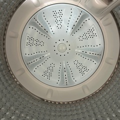 【持ち帰り限定】洗濯機　アクア5キロの画像