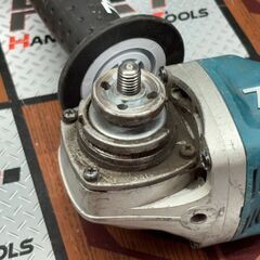 【中古】マキタ Makita GA412D 100mm充電式ディスクグラインダ フランジ欠品 本体のみ【ハンズクラフト佐賀】の画像