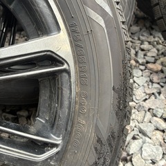 受け渡し予定者決まりました。ヨコハマスタッドレスタイヤ175/65R15 ４本の画像