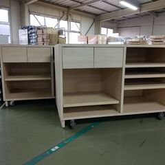 中古作業台1台15,000円！見に来てください！お気軽にお問い合わせください。の画像