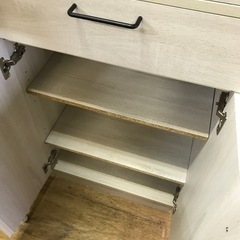 ジャングルジャングル貝塚店　食器棚　スリム　お洒落　シンプルデザイン　貝塚市　二色浜　リサイクルショップの画像