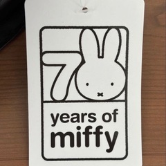【新品未使用】ミッフィー 70th ショルダーバッグ 黒の画像