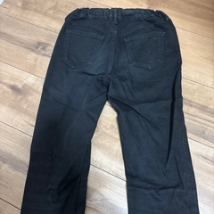 ユニクロ 黒ズボン 小学生 制服　標準服の画像