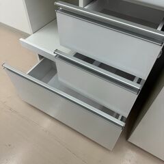 【ジャングルジャングル和歌山店】【Wa3122】食器棚　リユースショップ リサイクルショップ 中古家具 中古家電 中古自転車 古着 冷蔵庫 洗濯機 エアコン 電子レンジ テレビ オフィス家具 ヴィンテージ アンティーク 和歌山市 岩出市 海南市 岬町 和歌山 大阪の画像