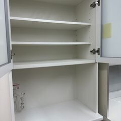 【ジャングルジャングル和歌山店】【Wa3122】食器棚　リユースショップ リサイクルショップ 中古家具 中古家電 中古自転車 古着 冷蔵庫 洗濯機 エアコン 電子レンジ テレビ オフィス家具 ヴィンテージ アンティーク 和歌山市 岩出市 海南市 岬町 和歌山 大阪の画像