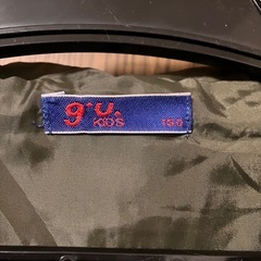 美品✨GU フード付きコートの画像