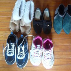 女性物靴各種の画像