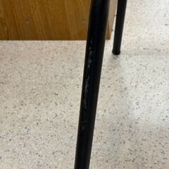 【ジャングルジャングル岩出店】【B250】椅子 ブラック幅42cm×奥行42cm×高さ70cm  和歌山 岩出市 紀の川市 海南市の画像