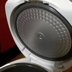 【※いただいたメッセージ確認中】東芝ジャー炊飯器 ★引っ越しのため出品★の画像