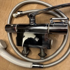 TOTO浴室用デッキ型シャワー水栓TMHG46C1の画像