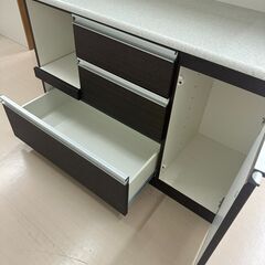 【ジャングルジャングル和歌山店】【Wa3123】食器棚　リユースショップ リサイクルショップ 中古家具 中古家電 中古自転車 古着 冷蔵庫 洗濯機 エアコン 電子レンジ テレビ オフィス家具 ヴィンテージ アンティーク 和歌山市 岩出市 海南市 岬町 和歌山 大阪の画像