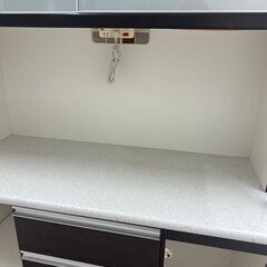 【ジャングルジャングル和歌山店】【Wa3123】食器棚　リユースショップ リサイクルショップ 中古家具 中古家電 中古自転車 古着 冷蔵庫 洗濯機 エアコン 電子レンジ テレビ オフィス家具 ヴィンテージ アンティーク 和歌山市 岩出市 海南市 岬町 和歌山 大阪の画像
