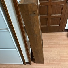 木製棚の画像