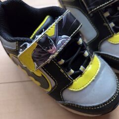バットマン スニーカーの画像