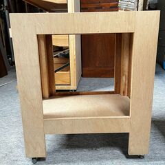 ナイトテーブル サイドテーブル キッチンワゴンの画像