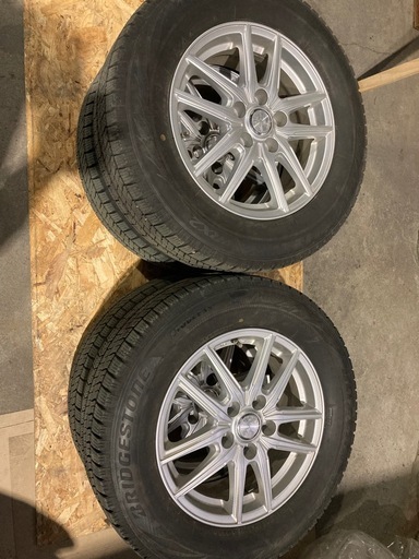 お取引中〜ブリザックVRX2  215/65/R16〜アルファード等