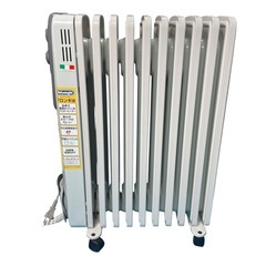 ●Delonghi デロンギ オイルヒーター HR031015EC 油入式 RADIA ホワイト 100V 1500Ｗ カバー付きの画像