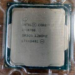 INTEL CPU CORE i7-8700 中古の画像