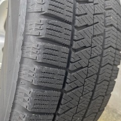 中古スタッドレス　ホイル付きの画像