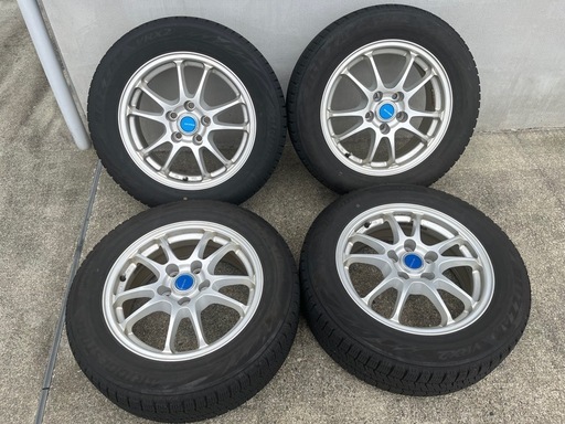 中古スタッドレス　ホイル付き