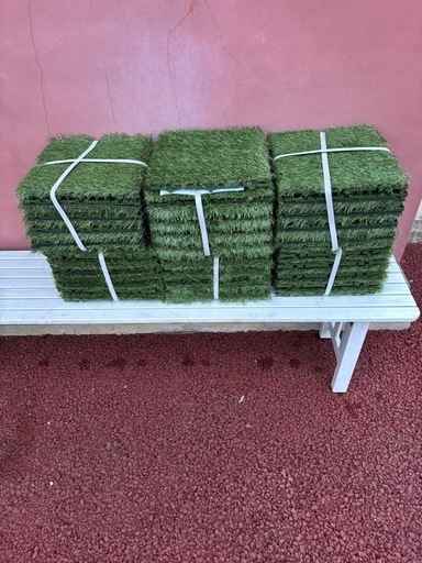 受付停止中　未使用品　人工芝ジョイントタイプ55枚