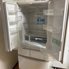 冷蔵庫の画像
