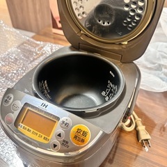 象印炊飯器0.54L小型便利の画像