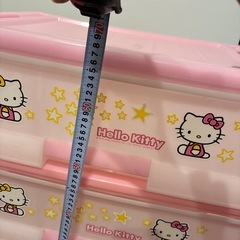 ハローキティ３段チェストの画像
